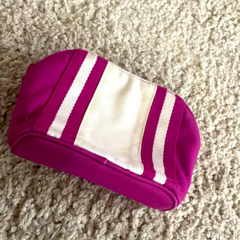 Vera Bradley small cosmetics case